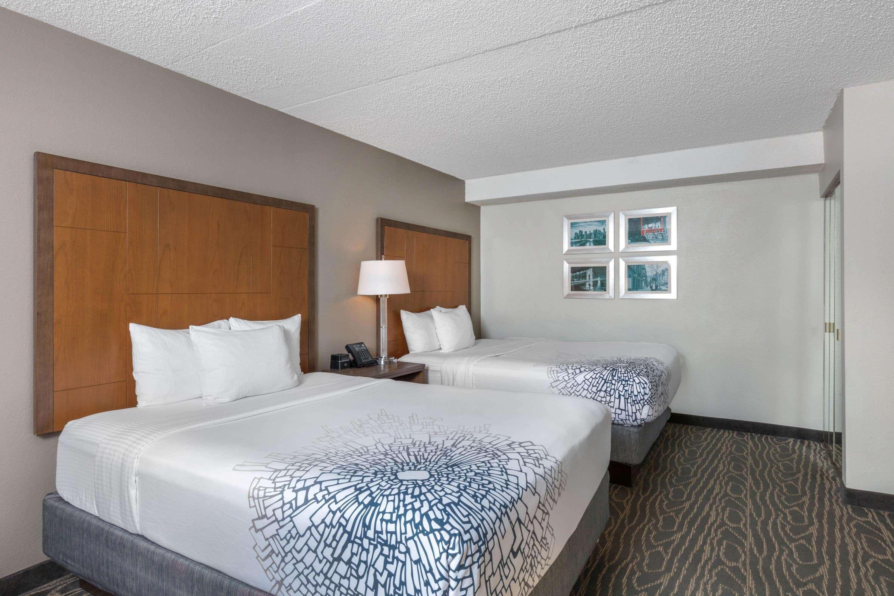 La Quinta By Wyndham Secaucus Meadowlands Hotel Exterior foto