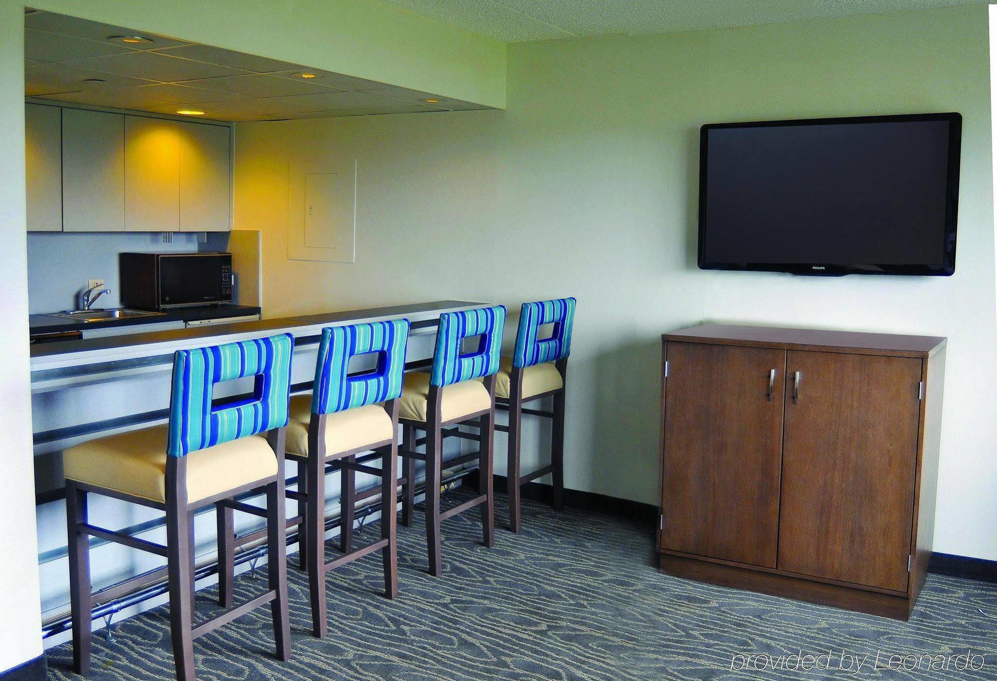 La Quinta By Wyndham Secaucus Meadowlands Hotel Exterior foto
